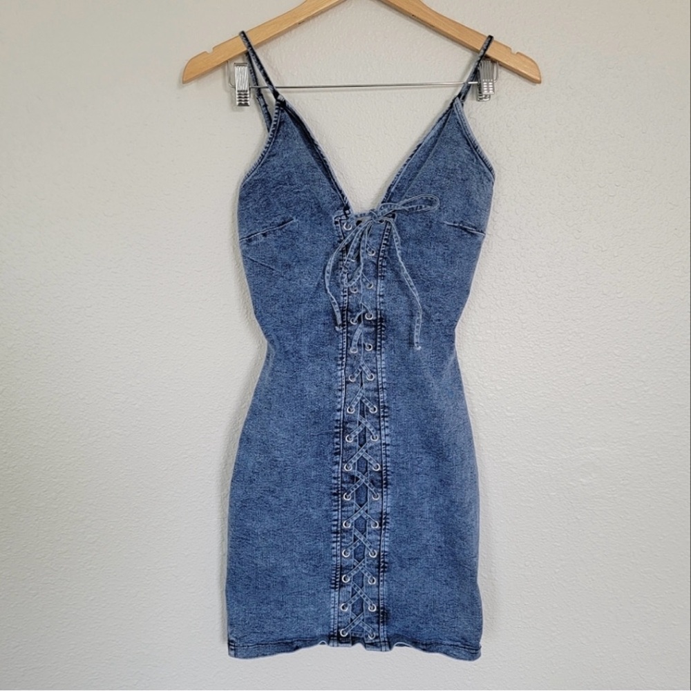 Windsor Stretch Denim Lace Up Bodycon
Mini Dress